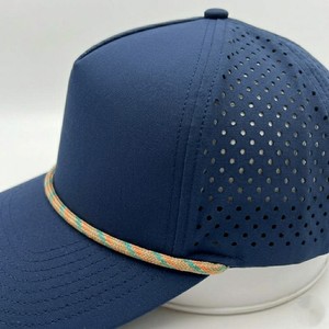 Casquette Trucker Personnalisée à Perforations Laser, Casquette Snapback Performance Respirante et Ajustable, Chapeau de Baseball d'Extérieur, Couvre-chef Premium - Product Image 6