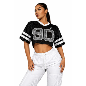 Camiseta Deportiva Corta de Malla Transpirable Negra para Mujer, Estilo Fútbol Americano, con Estampado de Número, Manga Corta, para Deporte y Uso Urbano - Product Image 1
