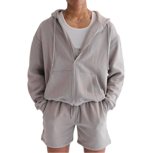 Conjunto de Sudadera con Capucha y Pantalones Cortos de Felpa Gruesa Personalizado para Hombre, Dos Piezas, Estilo Casual Deportivo para Verano - Product Image 6