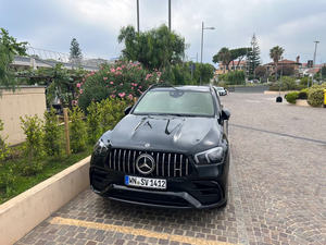 เมอร์เซเดส-เบนซ์ GLE 63 AMG GLE 63 S 4MATIC รถเอสยูวีหรูหราสมรรถนะสูง เทอร์โบ ขับเคลื่อนสี่ล้อ พร้อมส่งออก - Product Image 6