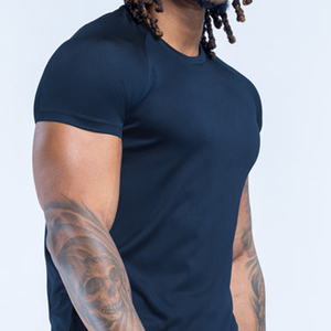 เสื้อยืดออกกำลังกายแขนสั้นผู้ชาย ผ้ารัดรูป ยืดหยุ่นสูง คอกลม แห้งเร็ว เหมาะสำหรับวิ่งและฝึกซ้อม - Product Image 2