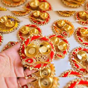 Plato de Latón Hecho a Mano de Lujo para Diya, Regalos de Diwali, Portavelas Decorativo Festivo, Thali Tradicional Indio para Pooja - Product Image 3