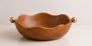Bol de service élégant en bois de noyer à bord ondulé avec poignées sphériques en bois de manguier - Product Image 2