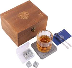 Ensemble de verres à whisky en bois avec finition de luxe, dans un coffret |   Travail artisanal de qualité |   Commandes en gros |   Prix d'usine - Product Image 2
