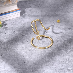 Expositor Decorativo Portátil de Acero Inoxidable Chapado en Oro |   Soporte de Exhibición para Cristales de Roca y Corazones - Light - Product Image 3