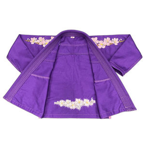 Uniforme de BJJ Morado para Mujer Five B, Kimono con Bordado de Flor de Cerezo, Gi de Artes Marciales Hecho a Mano - Product Image 3