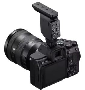 Cámaras digitales de apuntar y disparar Alpha A7 IV y electrónica de consumo en venta - Product Image 1