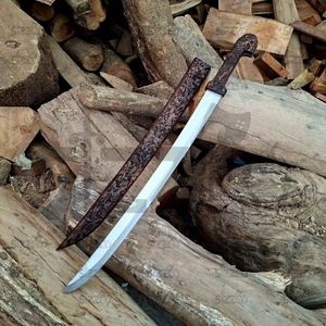 Espada Forjada a Mano con Grabado de Ciervo, Decoración Rústica Medieval para Pared, con Funda de Madera, Arte de Ciervo del Bosque, Hecho a Mano, Coleccionable - Product Image 3