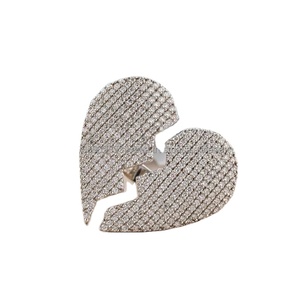 Anillo de compromiso de plata de ley 925 con diseño de corazón roto y engaste de circonitas, estilo hip hop, para fiesta, regalos de joyería personalizados - Product Image 1