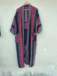 Kimono sari en soie Kimono en soie pour femme Robe de chambre faite à la main - Product Image 4