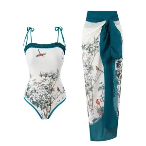 Maillot de bain une pièce de luxe à imprimé floral avec volants et encolure halter, maillot de bain pour femmes en tissu extensible, style bikini - Product Image 4
