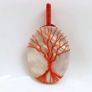 Colgante de Lujo Hecho a Mano con Baño de Oro de 18K, Diseño Árbol de la Vida, Ópalo Blanco y Concha, Envoltura de Alambre de Cobre, Piedra Ovalada, para Compromiso o Boda Espiritual - Product Image 1