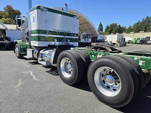 Camion tracteur routier longue distance 6x4 avec cabine couchette, diesel, transport lourd - Product Image 6