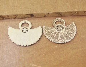 Wooden Floral Earrings Hand Carved Decorative Pendant Craft Supply - Product Image 3