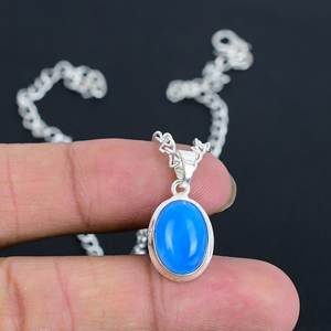 สร้อยคอจี้หินแคลเซโดนีสีน้ำเงินธรรมชาติแบบใหม่  ทำจากเงินแท้ 925 รูปทรงวงรี 8x10 มม. งานแฮนด์เมด เรียบหรู สไตล์มินิมอล - Product Image 2
