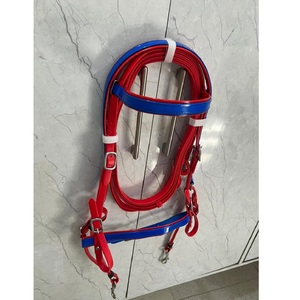 Juego de Brida para Caballo de PVC Rojo y Azul, Cómodo, con Riendas a Juego, Duradero, Impermeable, Ajustable, con Accesorios de Acero Inoxidable, 4 Tamaños - Product Image 3
