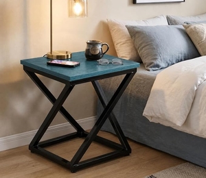 Table d'appoint de luxe carrée en bois bleu sarcelle avec plateau, structure géométrique en métal noir, support latéral robuste, table de chevet - Product Image 2