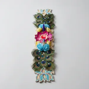 Sculpture murale florale avec plumes de paon et motif bougie pour la décoration de la maison à l'occasion du Diwali, style bohème, art pour le salon - Product Image 4