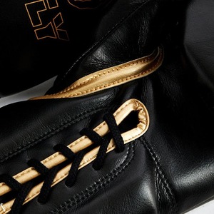 Nuevos Guantes de Boxeo Negros y Dorados con Cordones, de Cuero Genuino, para Entrenamiento Profesional y Sparring de Muay Thai - Product Image 5