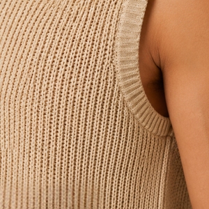 Gilet en tricot beige pour homme, col en V, sans manches, pull léger et doux, décontracté, mode, logo personnalisé, fabricant OEM - Product Image 6
