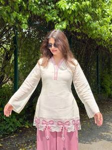 Ensemble deux pièces ample pour femme, Salwar Kameez, blanc et rose, tunique brodée tissée, pantalon palazzo, tenue décontractée - Product Image 4