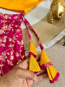 Tissu en soie de haute qualité, coutures robustes, imprimé, Lahenga Choli traditionnel spécial pour mariage et fête, pour enfants ou filles - Product Image 4