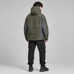 Chaqueta con Capucha Techwear para Hombre - Ropa Urbana Funcional Personalizada, Otoño, Tejido con Parches, Acolchada, Múltiples Bolsillos con Cremallera, Resistente al Viento, 100% - Product Image 2