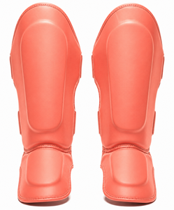 SULTAN BOXING Protector de Pierna Profesional para Niños, de Cuero con Marco de Acero al Carbono, Manillares Ajustables, Cierre de Gancho y Bucle Completo - Product Image 3