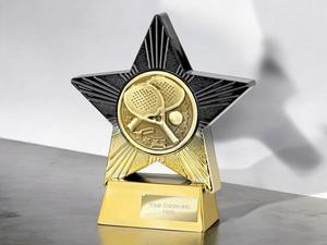 Trofeo de Metal con Logotipo Personalizado de Alta Calidad para Reuniones Anuales de Empresa y Reconocimiento al Personal, Disponible a Precio de Fábrica - Product Image 6