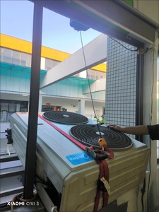 מנוף חשמלי נייד קטן לתלייה והרמה, מותאם אישית, זול, 220 וולט, 200 ק\\\"ג, כולל כבל פלדה באורך 10 מטר. - Product Image 4