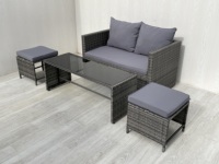 Ensemble de mobilier de jardin et de terrasse 4 pièces en rotin tressé moderne haut de gamme, avec plateaux de table en verre trempé KD et structure en acier – Vente chaude