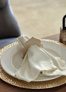 ที่ใส่ผ้าเช็ดปากรูปทรงกระเบื้องอาหรับตกแต่ง ของตกแต่งโต๊ะอาหารโทนสีกลาง แหวนผ้าเช็ดปากทรงโค้งไม้เคลือบด้านทันสมัย - Product Image 4