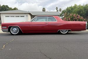 Cadillac Coupe Deville de 1966 - Product Image 5