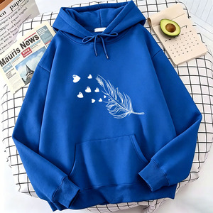 เสื้อฮู้ดผู้หญิงสีขาวพิมพ์ลายขนนกและหัวใจ ผ้าฝ้าย 100% ไซส์พลัส เสื้อสเวตเตอร์ลำลองสำหรับฤดูใบไม้ร่วง - Product Image 2