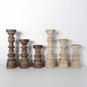 Portavelas artesanales de madera maciza de acacia y mango, estilo rústico, para decoración del hogar y de la mesa. - Product Image 1