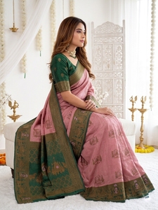 Sari de Seda Rosa y Verde AARA Fashion con Estampado Tradicional, Protección Solar para Mujer, Ropa de Boda, Corte Regular, Largo hasta el Suelo, India - Product Image 2