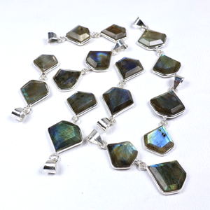 Colgante de Labradorita Natural Facetada de Alta Calidad, Plata de Ley 925, Joyería Geométrica con Piedras Preciosas, Collar de Moda al por Mayor - Product Image 4