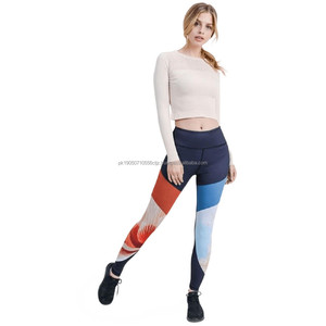 Taille haute 2024 personnalisé dernière conception colorée femmes portent des Leggings vêtements de sport sublimé imprimé Yoga Leggings - Product Image 5
