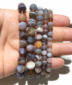 Perles de pierres précieuses naturelles mélangées |   Amazonite, Agate du Botswana, Turquoise africaine 6mm 8mm, Cristal de guérison, Marque FE, Vente en gros pour la bijouterie - Product Image 2