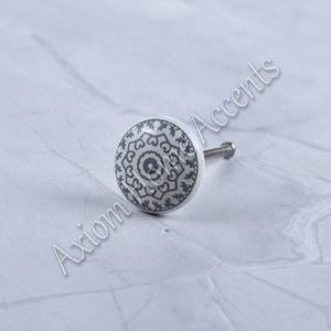 Intricate <b>Ceramic</b> <b>Knobs</b> With Artistic Detailing Ideal for Bedroom and Kitchen Furniture by Axiom Home Accents - Product Image 6