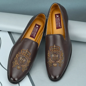 Zapatos Jutti Hechos a Mano para Hombre, Calzado Tradicional Indio de Asken Atelier - Product Image 6