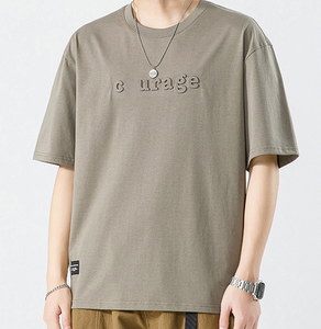 เสื้อยืดโอเวอร์ไซส์ผู้ชาย แขนสั้น ลายตัวอักษรนูน คอกลม ผ้าคอตตอนเจอร์ซีย์ สไตล์ลำลอง - Product Image 5