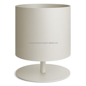 Nueva cesta de maceta hecha a mano de resina, decoración interior para el hogar, macetas de metal y maceta para jardín - Product Image 5