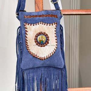 กระเป๋าถือหนังสไตล์ตะวันตกสไตล์โบโฮสำหรับผู้หญิงมาใหม่กระเป๋าสะพายข้างขนาดเล็กมีพู่ประดับซิป - Product Image 2