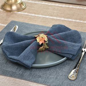 Rond de serviette doré unique pour décoration de table de fête de mariage meilleur vendeur Rond de serviette décoratif en feuille de fleur dorée - Product Image 5