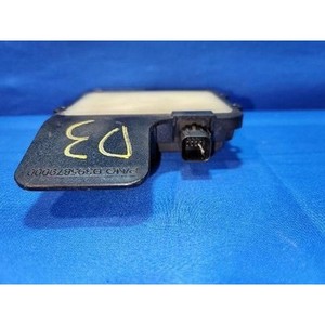 ECUs y Módulos de Computación Usados para Tucson, Lado Derecho, 95821D3002 - Product Image 5