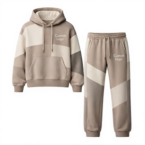 Ensemble de survêtement épais en molleton bouclette uni pour homme, style streetwear, avec pantalon évasé et sweat à capuche, vente en gros - Product Image 1
