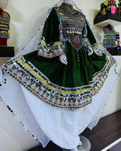 Vestido Afgano Kuchi Vibrante Hecho a Mano con Monedas Bordadas, de Alta Calidad y Bajo MOQ 2026, Disponible en Todas las Tallas - Product Image 4