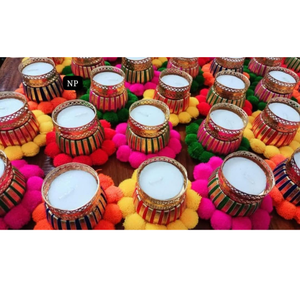 Portavelas Artesanal Tradicional Étnico - Votivo Decorativo para Festivales Indios, Bodas, Diwali y Decoración del Hogar - Product Image 1
