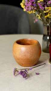 Elegante Tazón de Madera Hecho a Mano con Madera de Pera Natural y Bambú, con un Tono Cálido y una Textura Orgánica Suave, Decorativo para Bodas - Product Image 2